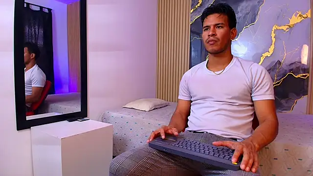 JacobWolf   online show from 22, 5, 2026