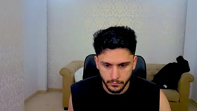 Snapshot of TroyWadee chatting on 15, 5, 2026 TroyWadee online show from 15, 5, 2026