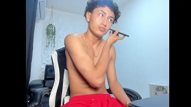 Snapshot of Dark_badboy1 chatting on 10, 5, 2026 Dark badboy1 online show from 10, 5, 2026