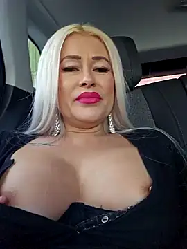 Snapshot of MILFBARBY chatting on 6, 12, 2024 MILFBARBY online show from 6, 12, 2024