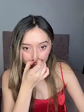 Sarisloves online show from 19, 5, 2026