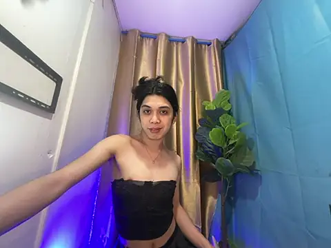 RoseAmarie online show from 28, 7, 2026