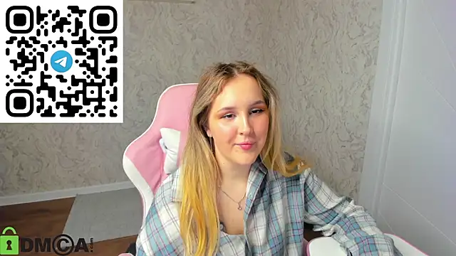 Snapshot of Stacey_Dawson chatting on 29, 5, 2026 Stacey Dawson online show from 29, 5, 2026
