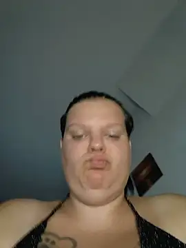 BadMommyyyyy online show from 1, 7, 2026