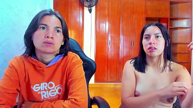 Soffy and Emily online show from 25, 5, 2026