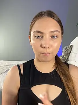 EvaVea online show from 19, 6, 2026