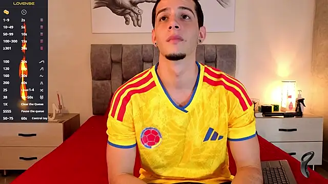 isaacblaze  online show from 28, 6, 2026