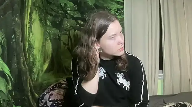 mo0ngoddess online show from 26, 1, 2025