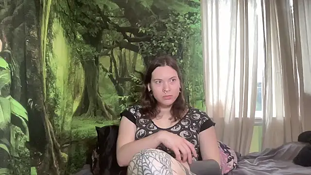 mo0ngoddess online show from 15, 3, 2025