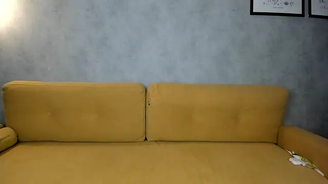 luxxiana online show from 3, 6, 2026