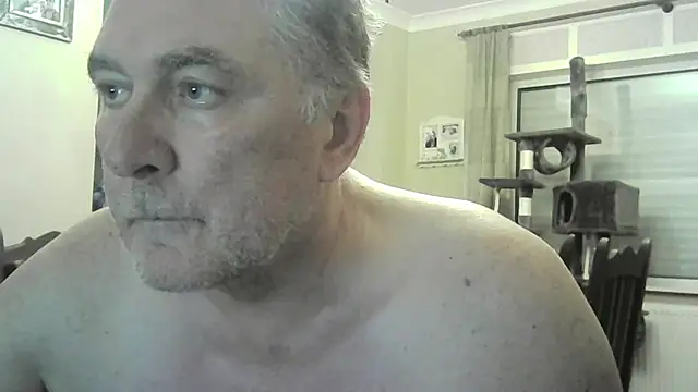 Snapshot of edje59a chatting on 21, 11, 2025 edje59a online show from 21, 11, 2025