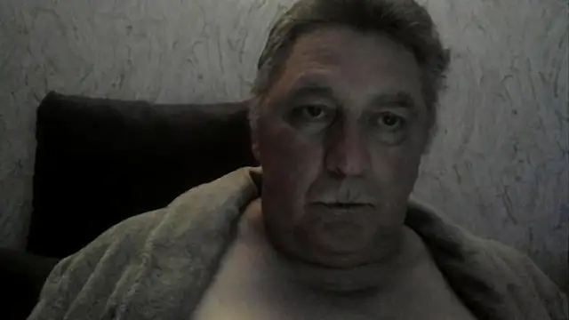 Snapshot of edje59a chatting on 10, 2, 2026 edje59a online show from 10, 2, 2026