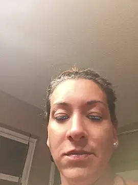 missbellastar online show from 7, 7, 2026