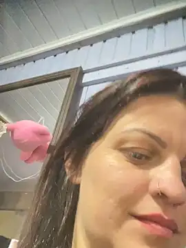 Snapshot of sweet_milenaa chatting on 13, 5, 2026 sweet milenaa online show from 13, 5, 2026
