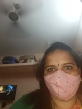 pirainilla online show from 30, 6, 2026