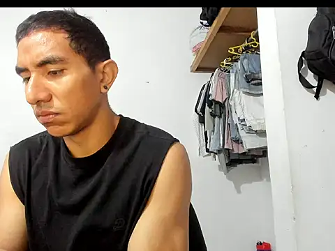 Snapshot of aquiles04 chatting on 24, 5, 2026 aquiles04 online show from 24, 5, 2026