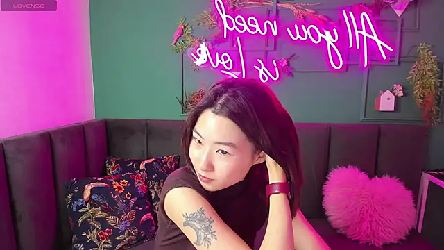 Runi Asian online show from 19, 6, 2026