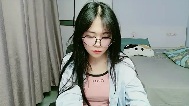 xiaoxiaoyu030 online show from 13, 5, 2026