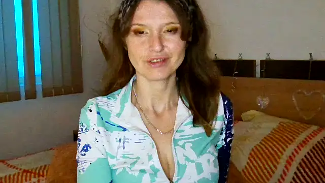 LoveElenika online show from 14, 6, 2026