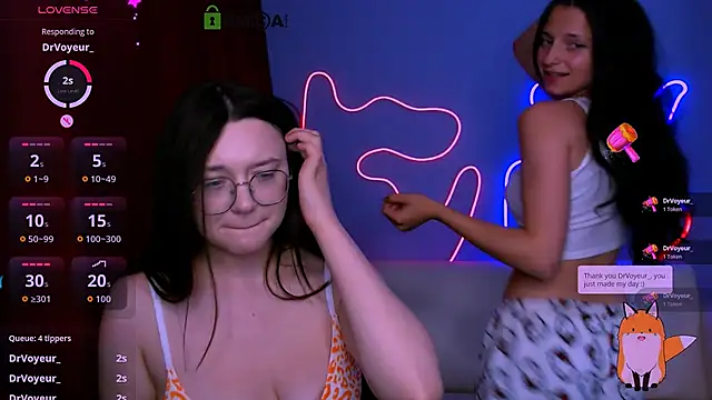 caroline honeyy online show from 27, 6, 2026