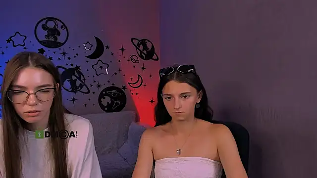 caroline honeyy online show from 20, 7, 2026