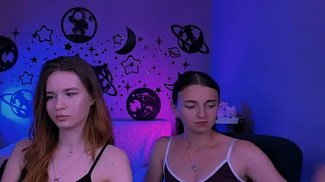 caroline honeyy online show from 21, 7, 2026