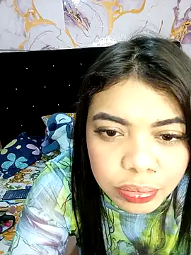 Snapshot of luxuryluna chatting on 13, 5, 2026 luxuryluna online show from 13, 5, 2026