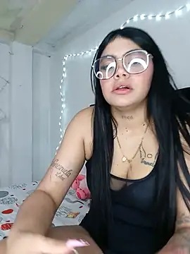 Snapshot of luxuryluna chatting on 2, 7, 2026 luxuryluna online show from 2, 7, 2026