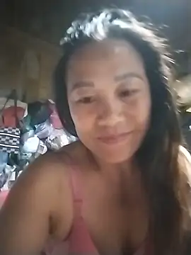 Snapshot of Caily-ly chatting on 18, 5, 2026 Caily-ly online show from 18, 5, 2026