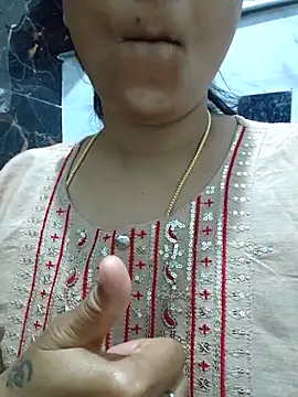 Snapshot of Radhika_rekha_kannada chatting on 19, 6, 2026 Radhika rekha kannada online show from 19, 6, 2026