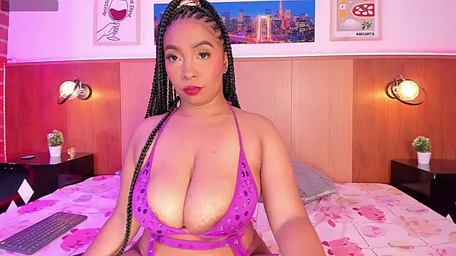 Anniie Fox  online show from 13, 6, 2026