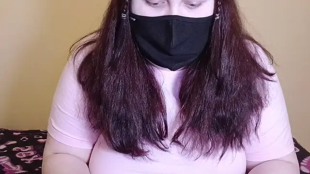 Snapshot of Lyuba_ chatting on 15, 5, 2026 Lyuba online show from 15, 5, 2026