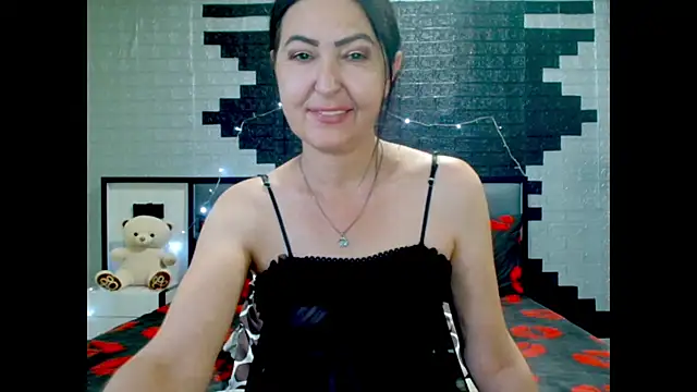Ada Vera online show from 19, 6, 2026