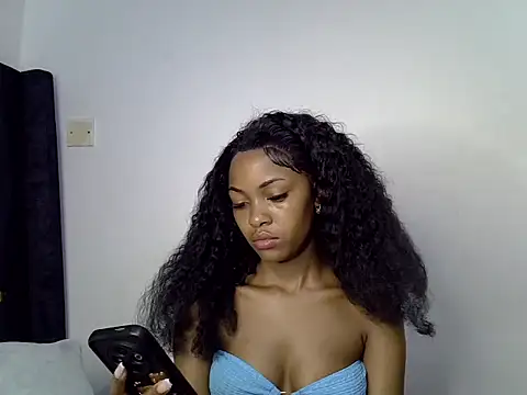 Snapshot of Afriona chatting on 14, 5, 2026 Afriona online show from 14, 5, 2026