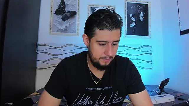 Ryan evannss  online show from 4, 7, 2026