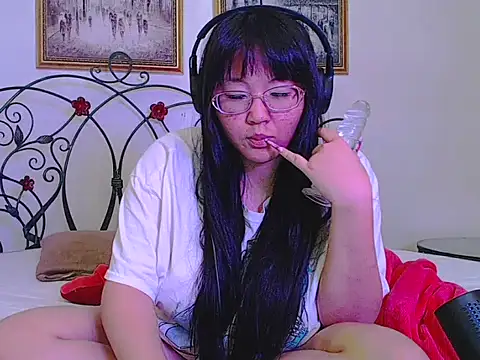 Snapshot of pikpikpikachu chatting on 29, 5, 2026 pikpikpikachu online show from 29, 5, 2026