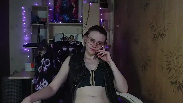   Freya    online show from 22, 5, 2026