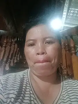 Snapshot of -Yeyi- chatting on 26, 5, 2026 -Yeyi- online show from 26, 5, 2026