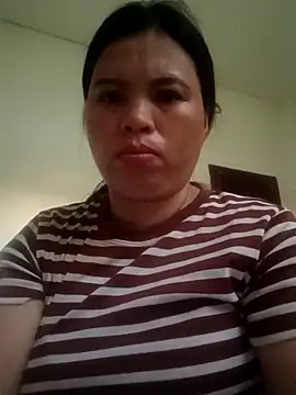 Snapshot of -Yeyi- chatting on 2, 6, 2026 -Yeyi- online show from 2, 6, 2026