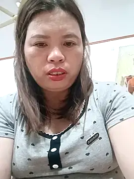 Snapshot of -Yeyi- chatting on 25, 6, 2026 -Yeyi- online show from 25, 6, 2026