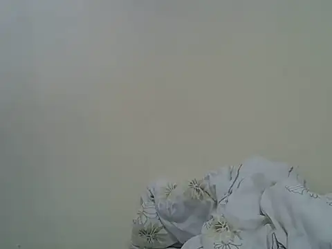 Snapshot of sexy_candi chatting on 4, 6, 2026 sexy candi online show from 4, 6, 2026