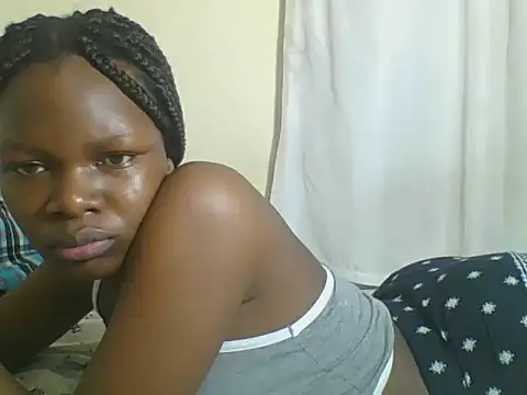Sweetgal2025 online show from 4, 6, 2026