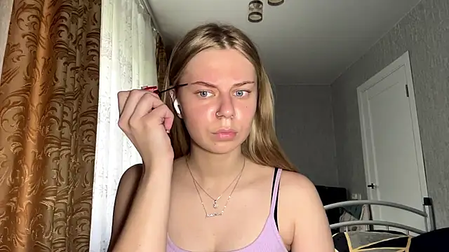 Snapshot of HoneysPiee chatting on 6, 6, 2026 HoneysPiee online show from 6, 6, 2026