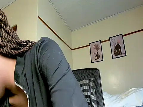 Snapshot of Ebonyqueen111 chatting on 11, 7, 2026 Ebonyqueen111 online show from 11, 7, 2026
