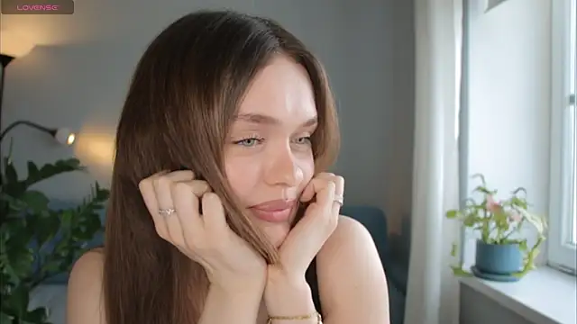 Snapshot of LyBerry chatting on 1, 6, 2026 LyBerry online show from 1, 6, 2026