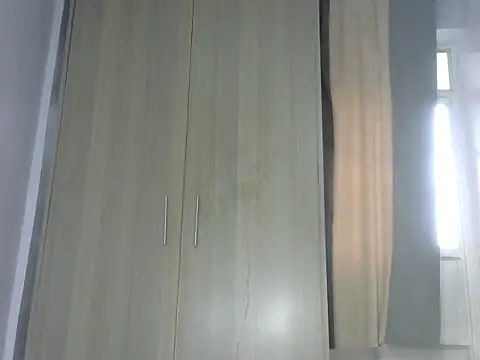 petite lexiiivv online show from 9, 6, 2026