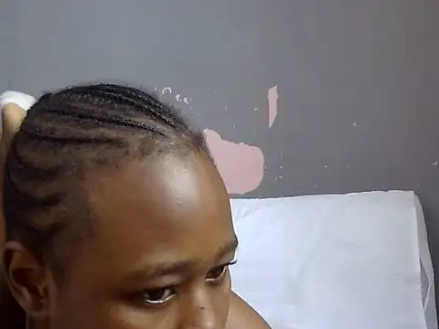 Snapshot of Petite_Ebony10 chatting on 29, 6, 2026 Petite Ebony10 online show from 29, 6, 2026