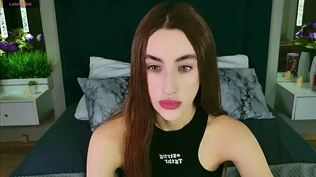 MadisonRen online show from 13, 6, 2026
