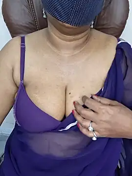 MISS-LOVEV online show from 13, 6, 2026
