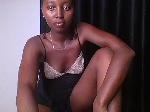 Snapshot of breezykan254 chatting on 24, 5, 2026 breezykan254 online show from 24, 5, 2026